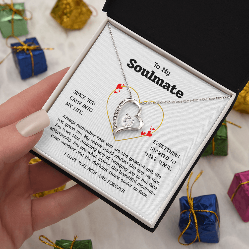 18k Yellow Gold Finish