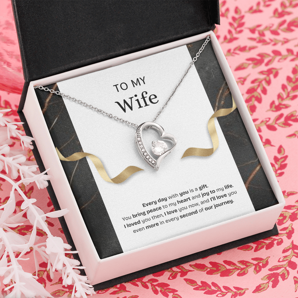 14k White Gold Finish